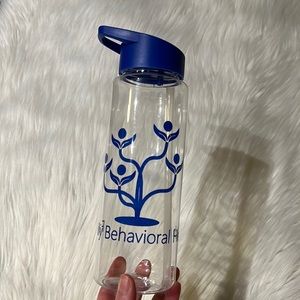 💝 10/$10 💝 BPA FREE Plastic Water Bottle with Straw